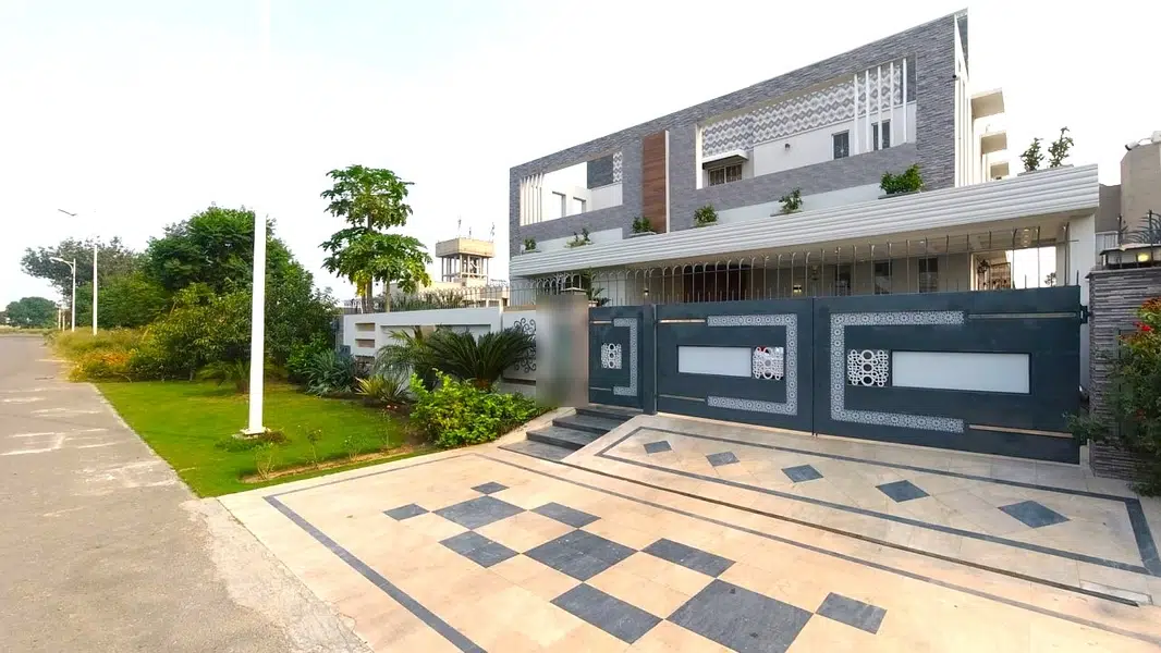 Picture of the Property