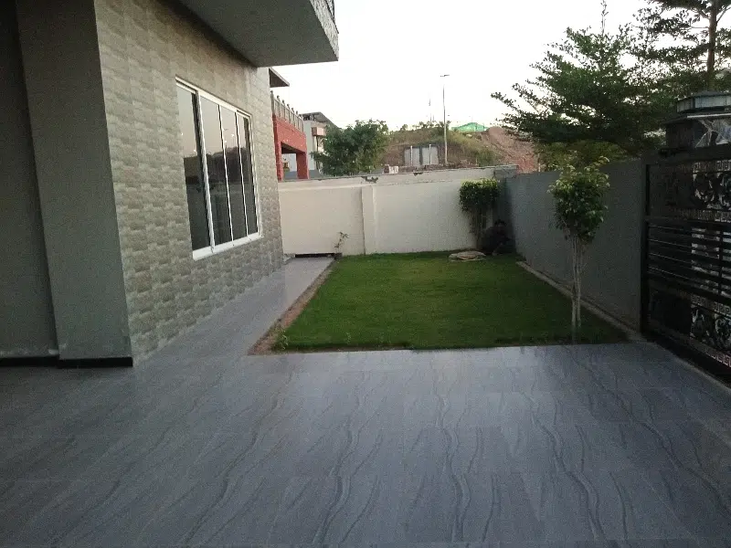 Picture of the Property